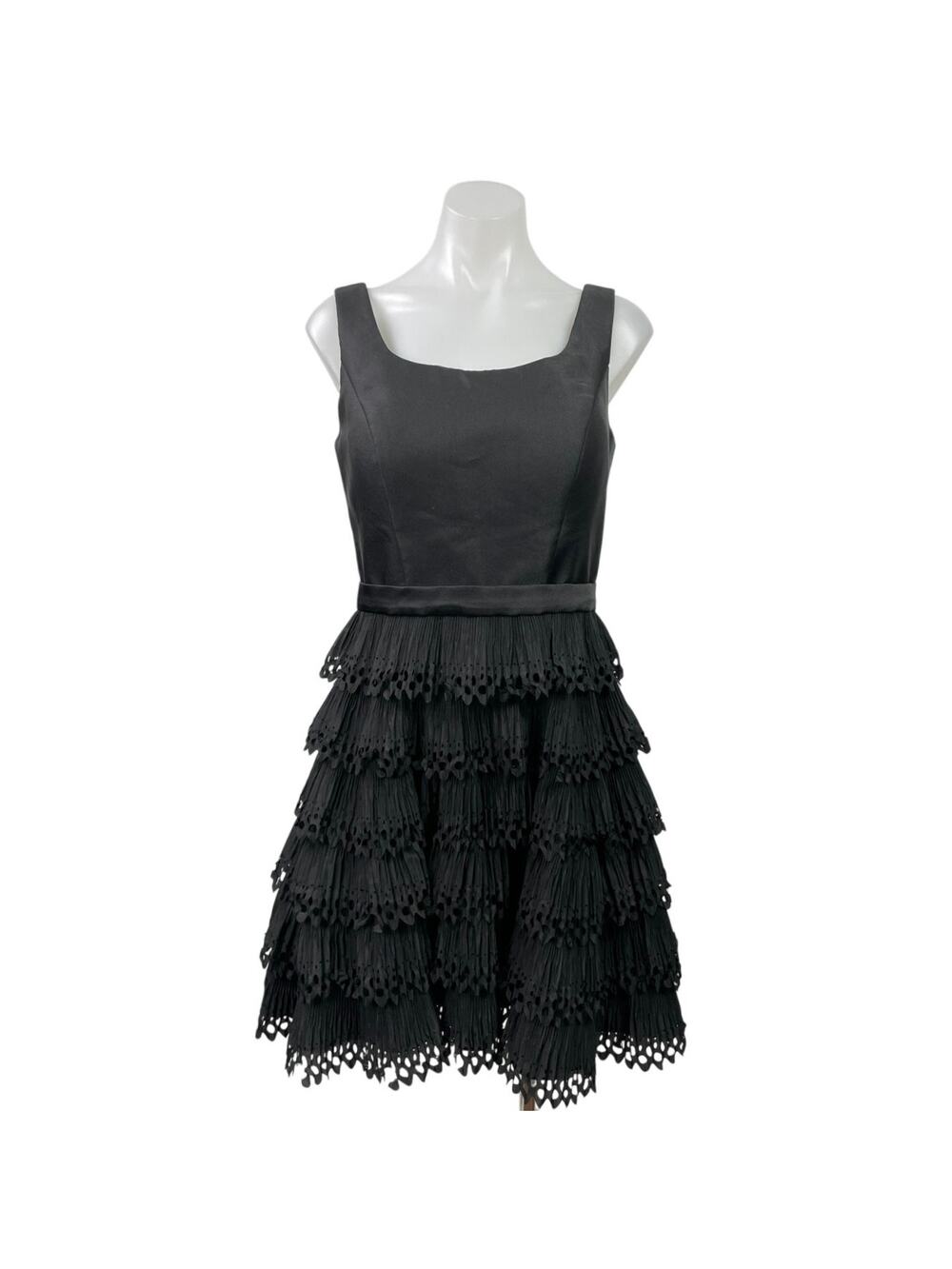 Sherri Hill Black Sleeveless Ruffle Tiered Fit & Flare Prom Mini Dress Size 8